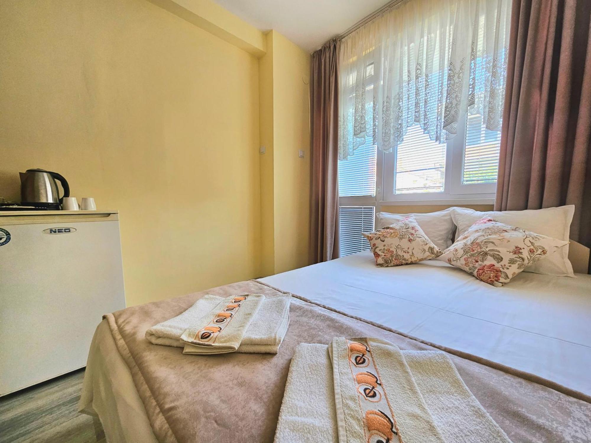 Амбър Апартамент И Стая За Гости Sozopol Eksteriør bilde